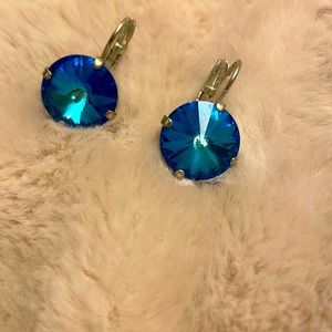 Sabika earrings never worn